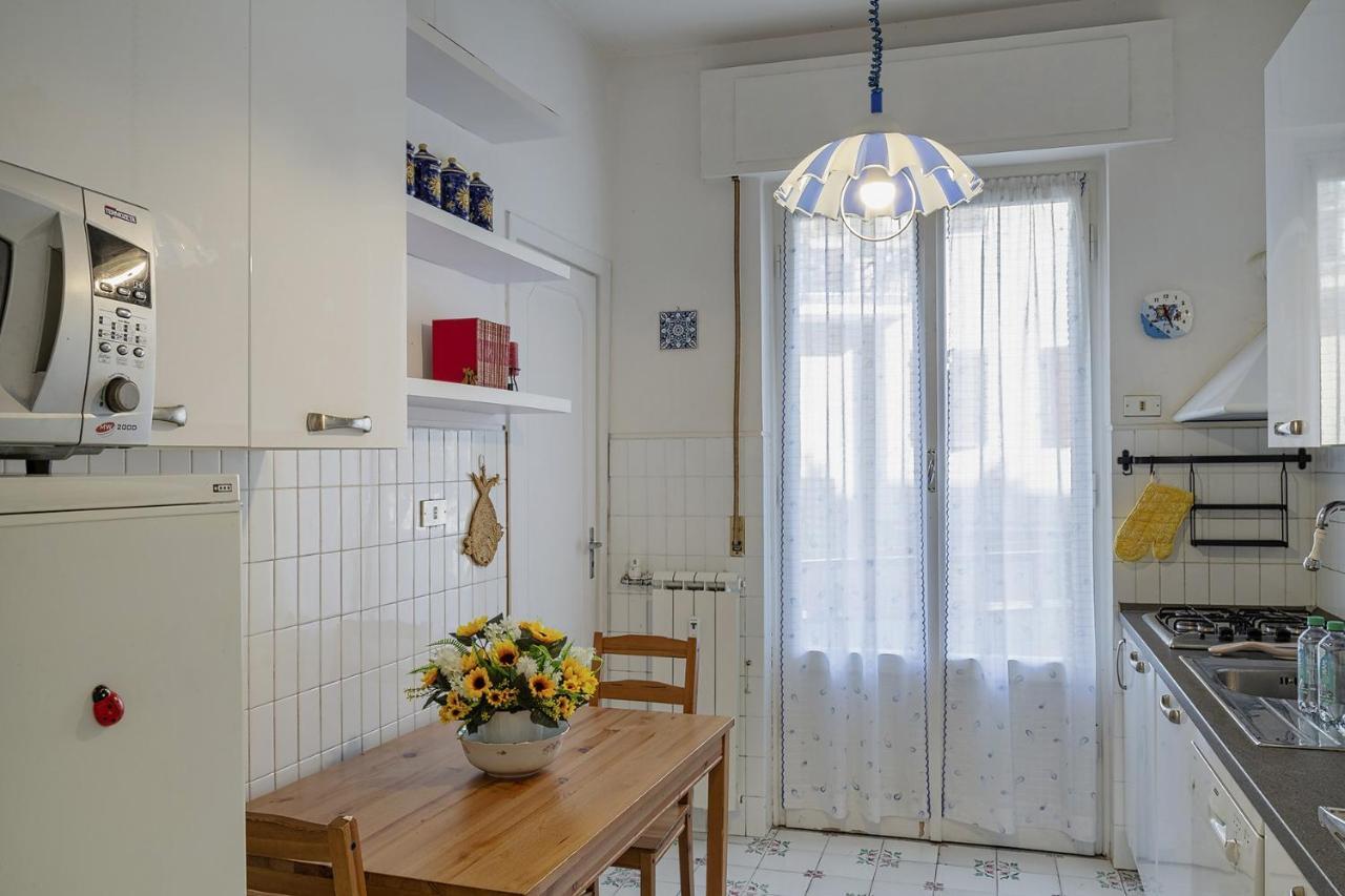 Homey Seaview By Wonderful Italy