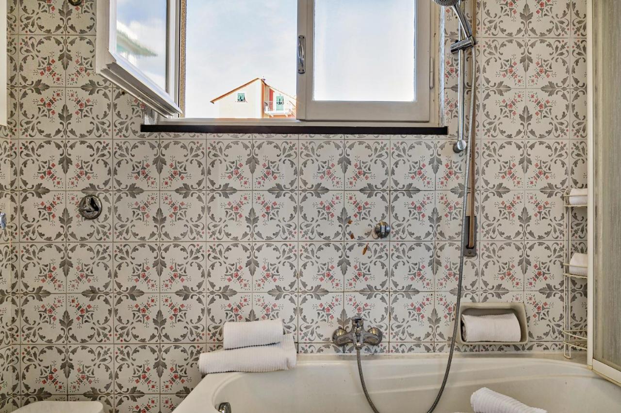 Homey Seaview By Wonderful Italy
